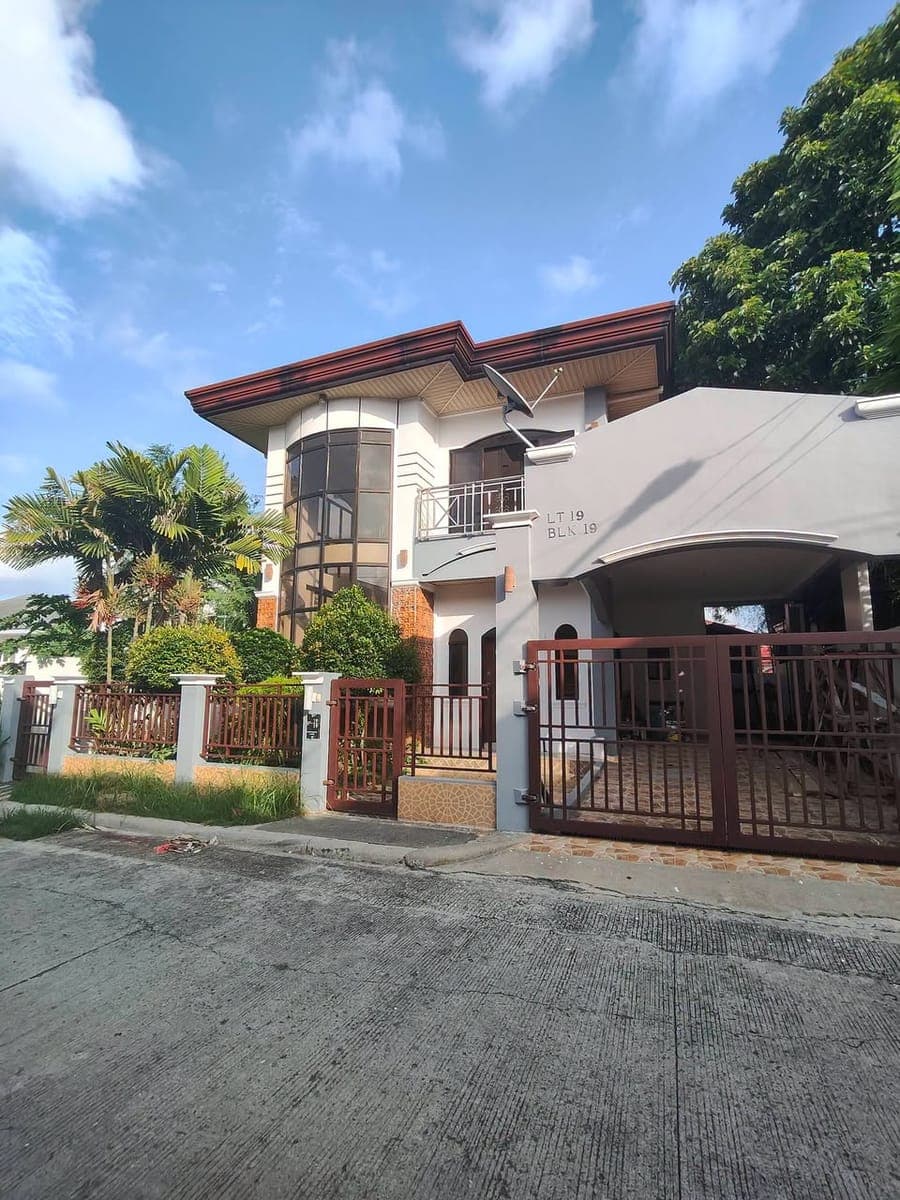 HOUSE FOR RENT‼️🍒newly repaint - photo 1