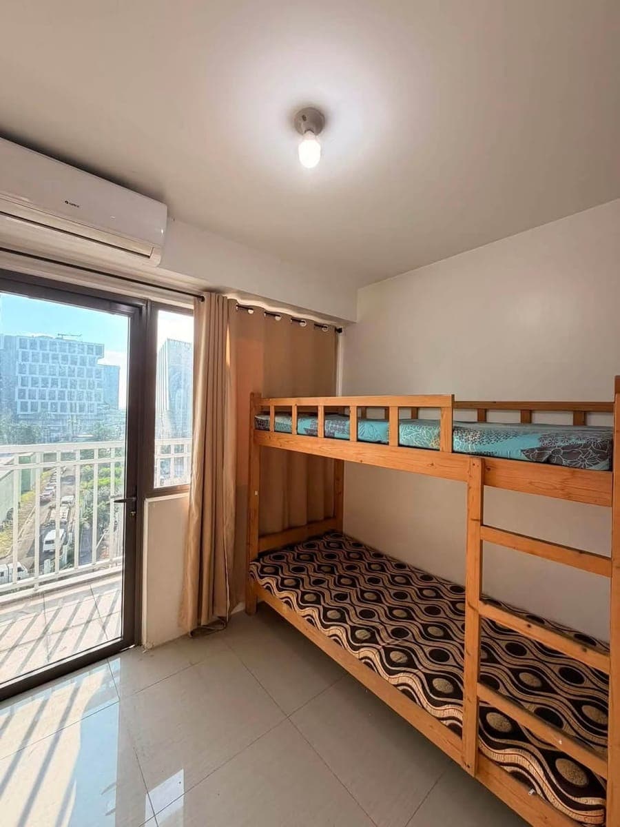 Condoshare in Shore Residences ‼️ - photo 4