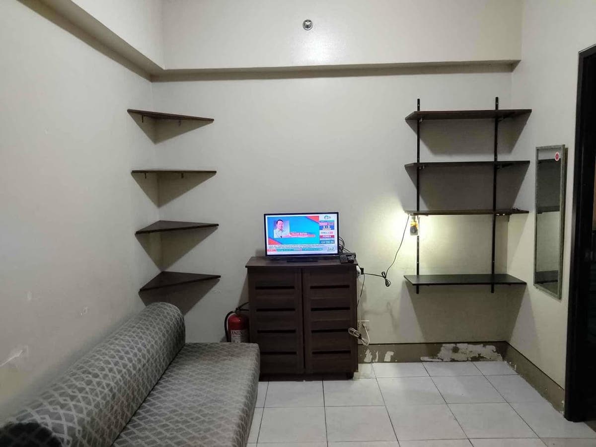 Available condo unit for rent - photo 3
