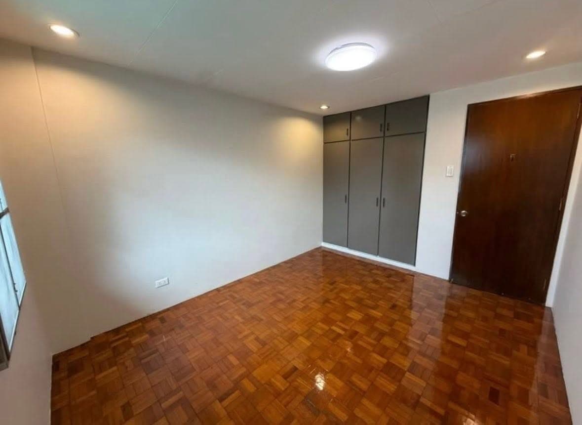 NEW‼️3BR with Parking Townhouse FOR LEASE in New Manila, Quezon City ₱45,000 - photo 4