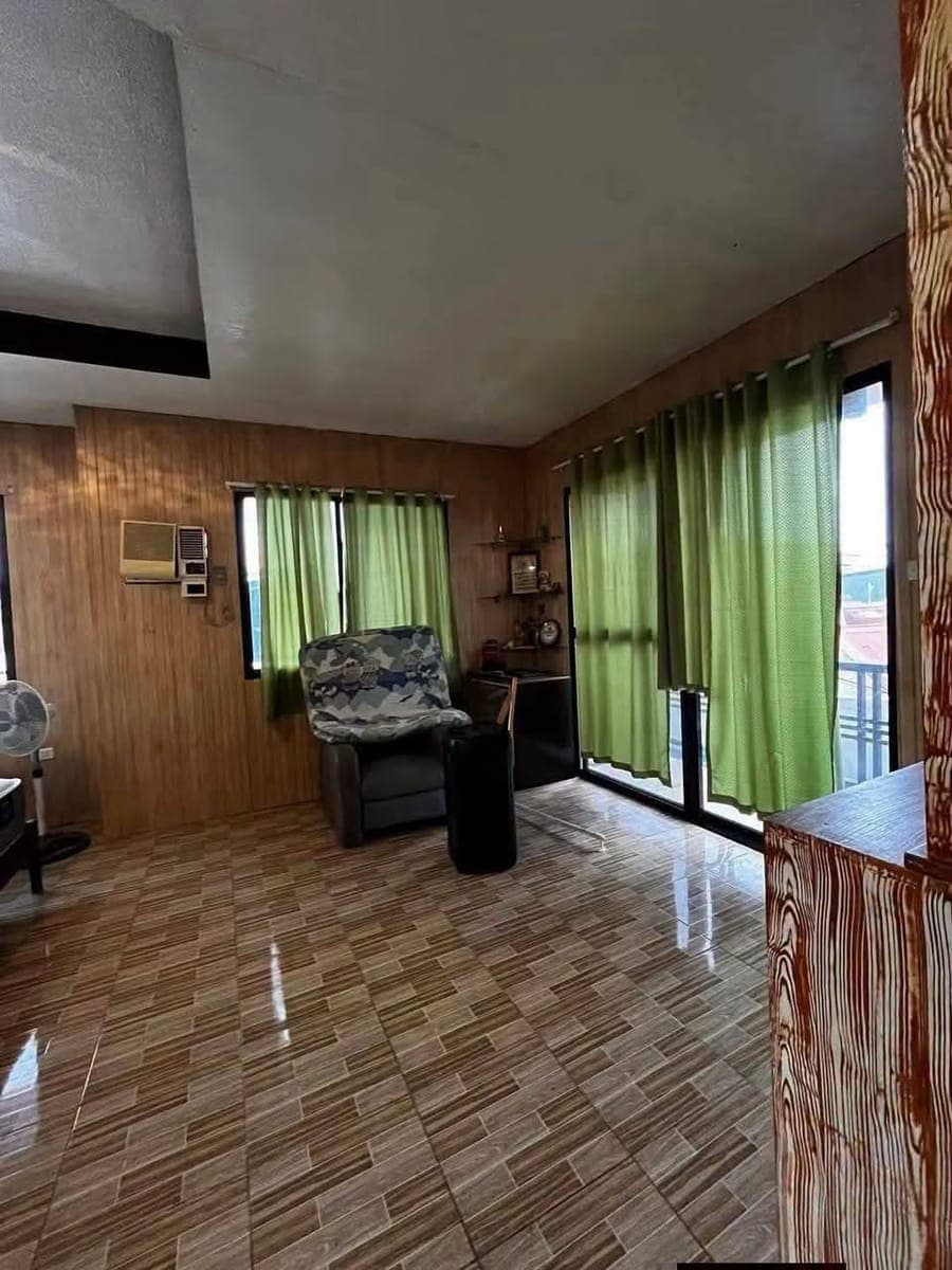 HOUSE FOR RENT - photo 1