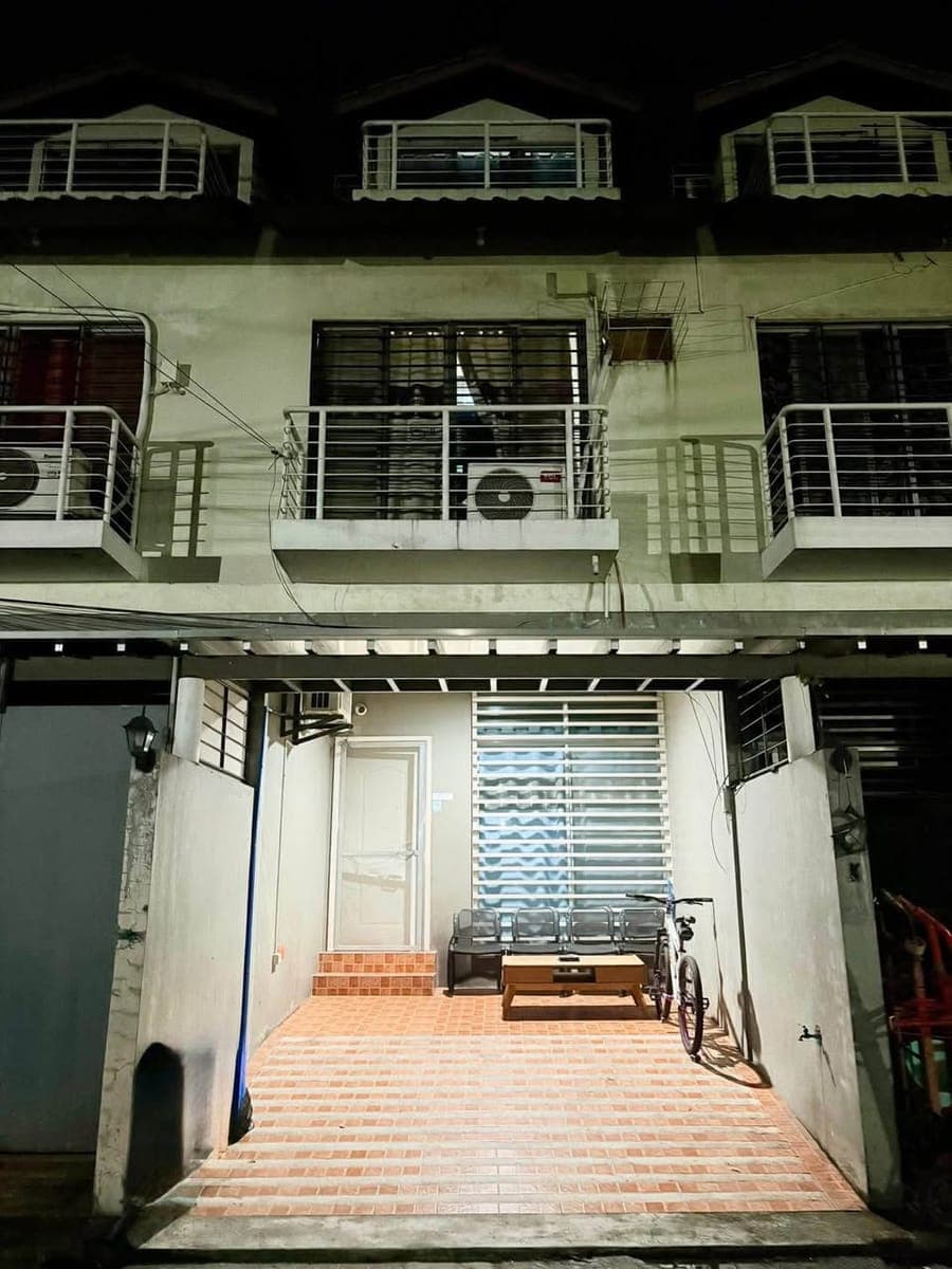 MALE BED-SPACE FOR RENT - photo 1