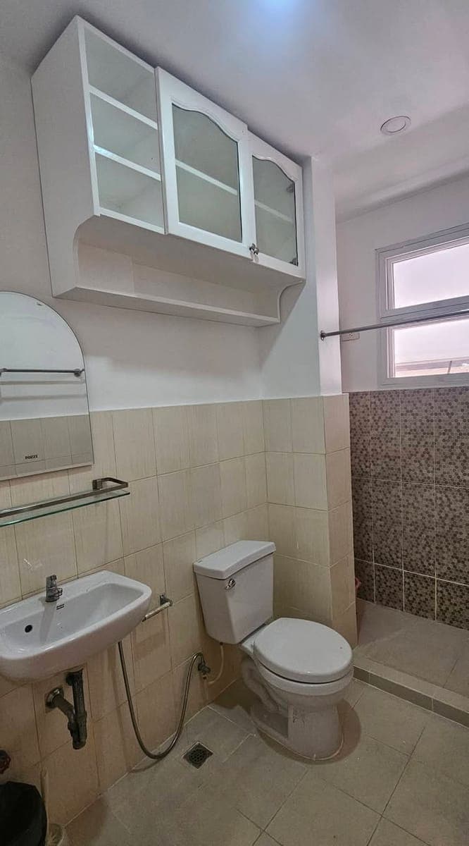1BR FOR RENT IN AFPOVAI TAGUIG NEAR BGC - photo 4