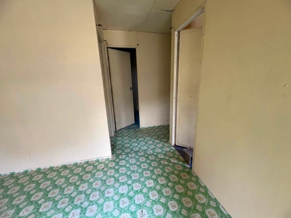 HOUSE FOR RENT 3BEDROOMS WITH GARAGE! - photo 3