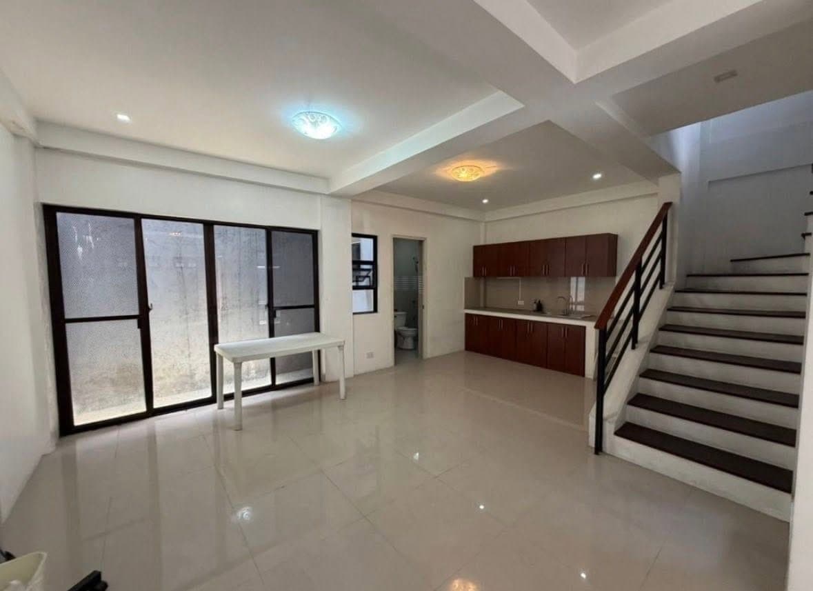 NEW‼️Little Baguio 🍓San Juan 3BR,🐳PET FRIENDLY🦁1🅿️⛴️RKing 40k🏷️ 4️⃣ RENT‼️ - photo 1