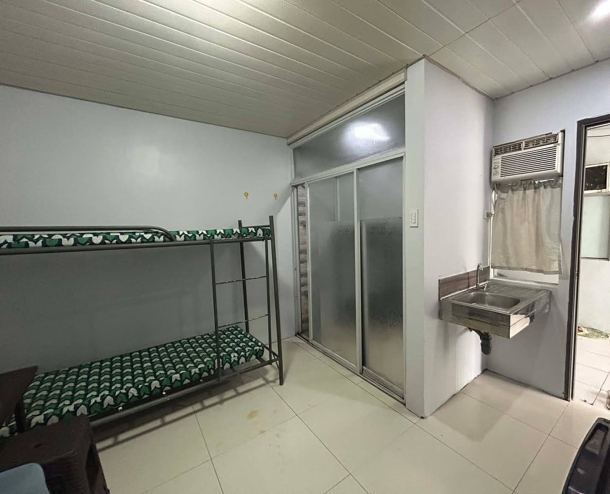 7500 Studio Type Apartment for rent Near SM Lanang Premier - photo 1