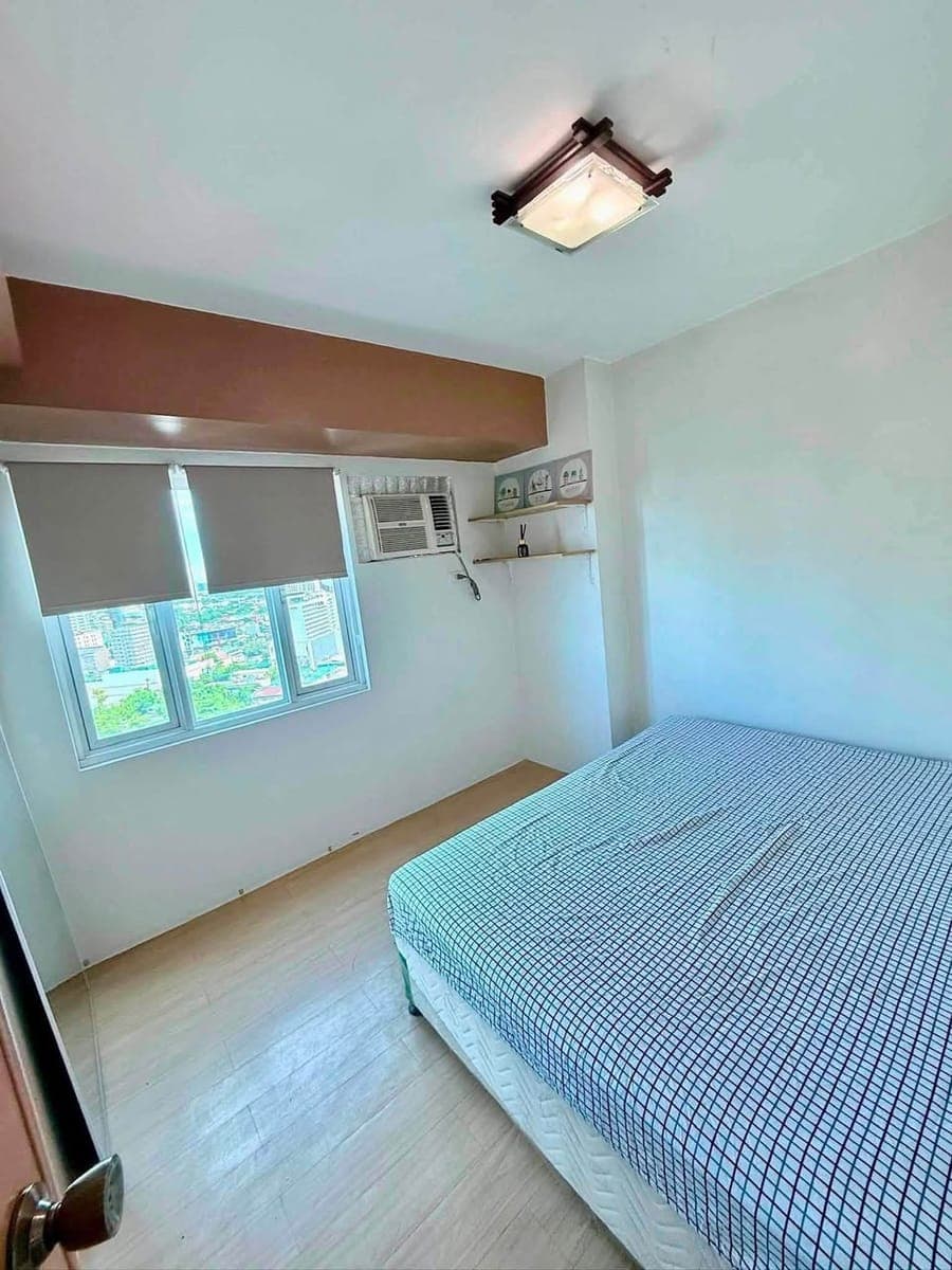 30sqm Studio w/ Parition | Available for long term RENT - photo 3