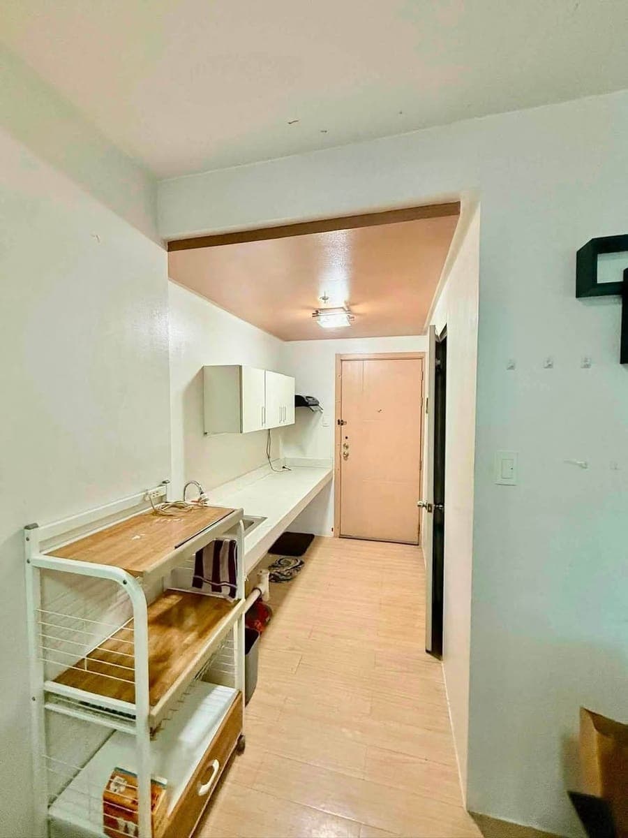30sqm Studio w/ Parition | Available for long term RENT - photo 5