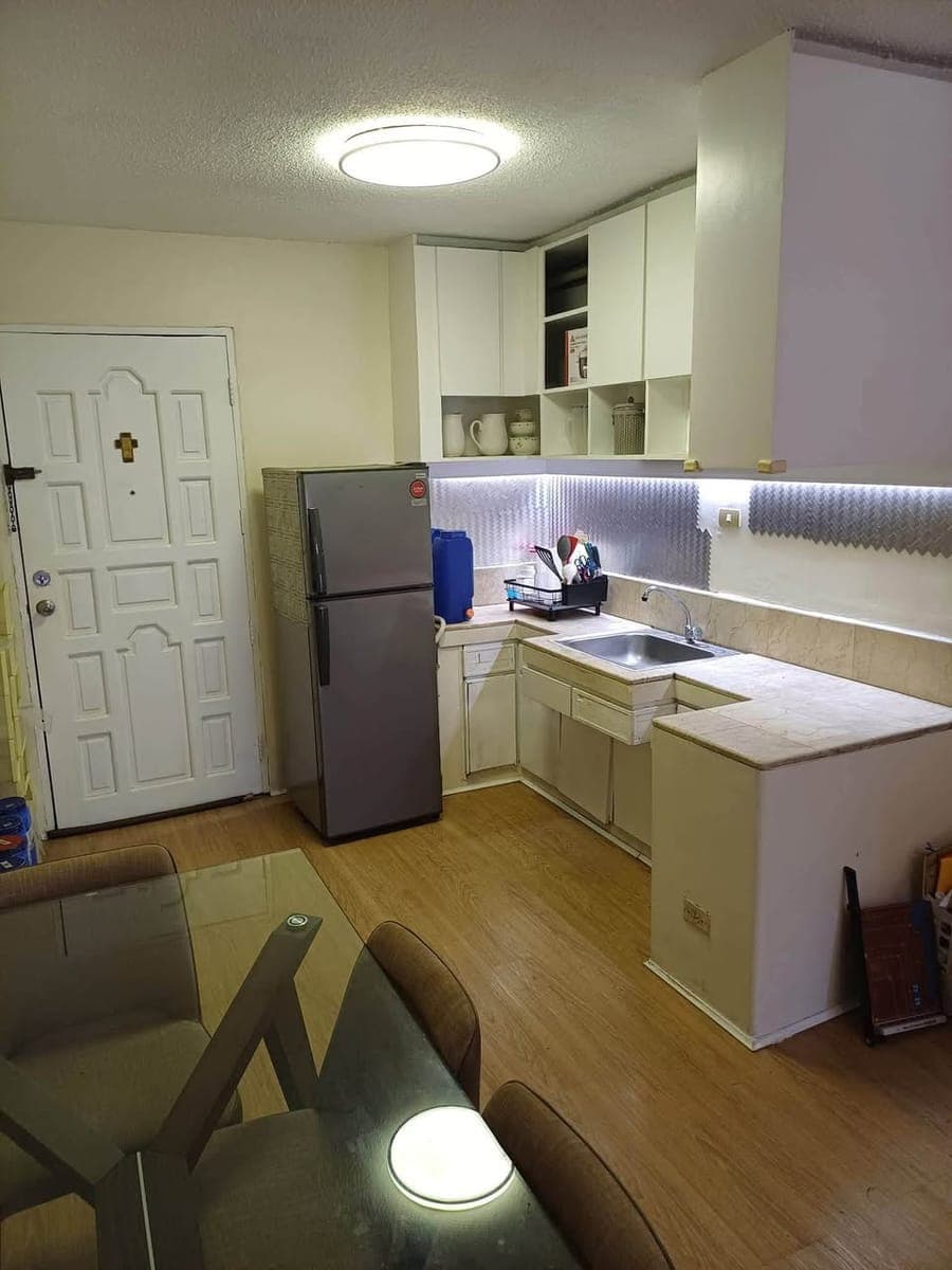 READY TO MOVE IN! - photo 3