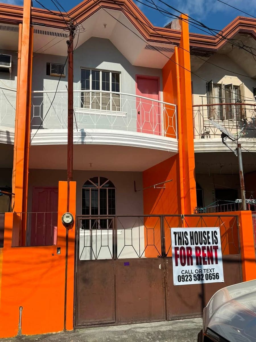🏡 3-Bedroom Townhouse for Rent 🏡 - photo 1