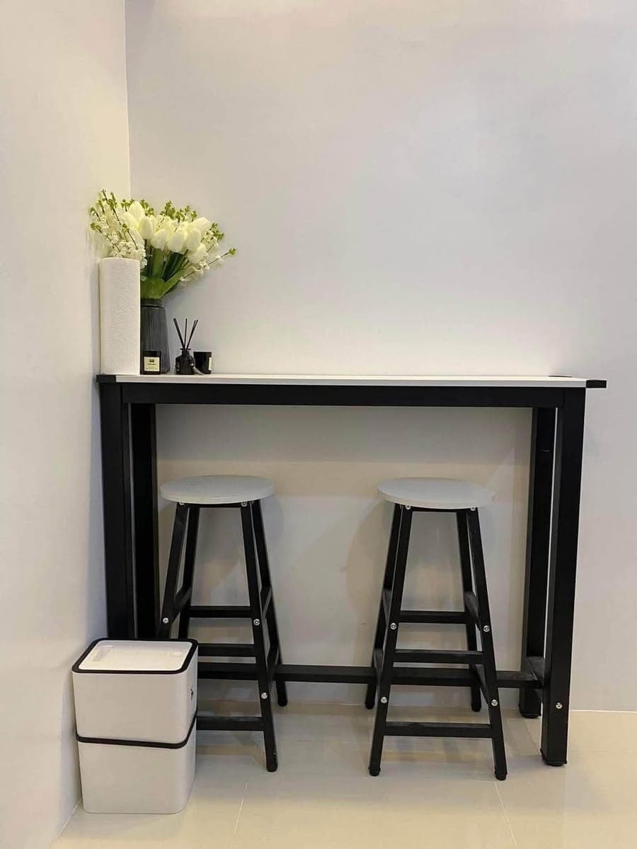 FOR RENT: Php. 19,500 including dues, Netflix & Internet - photo 4