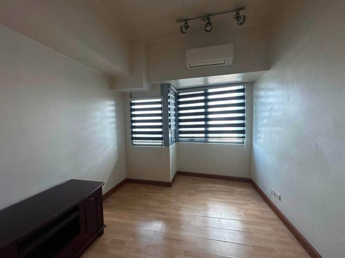 FOR RENT - photo 3