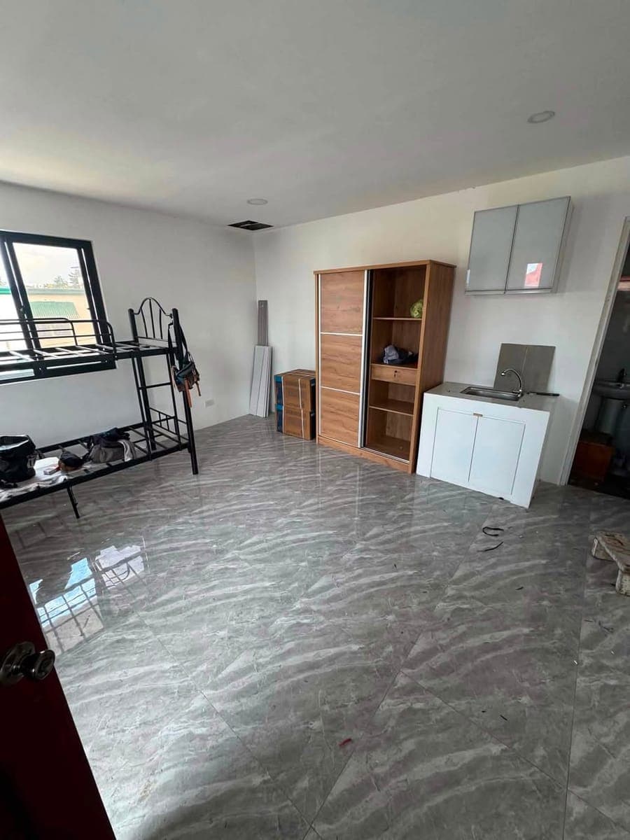 Newly built Studio-Type  Apartment Room for Rent in Dona Vicenta subd 2 ( 1st kanto right at the bac... - photo 2