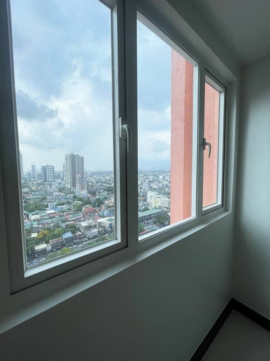 14k-mo./2+1/Quantum residences Taft,Pasay City/23sqm/Bare/26flr/1-2px/Nopet/PMme - photo 4