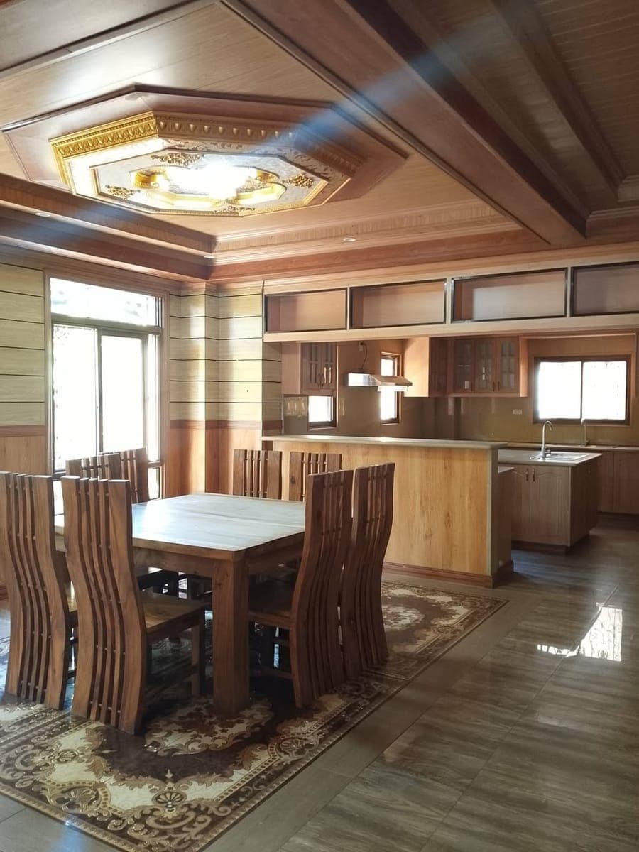 Upgrade your lifestyle with this perfect family home! - photo 2