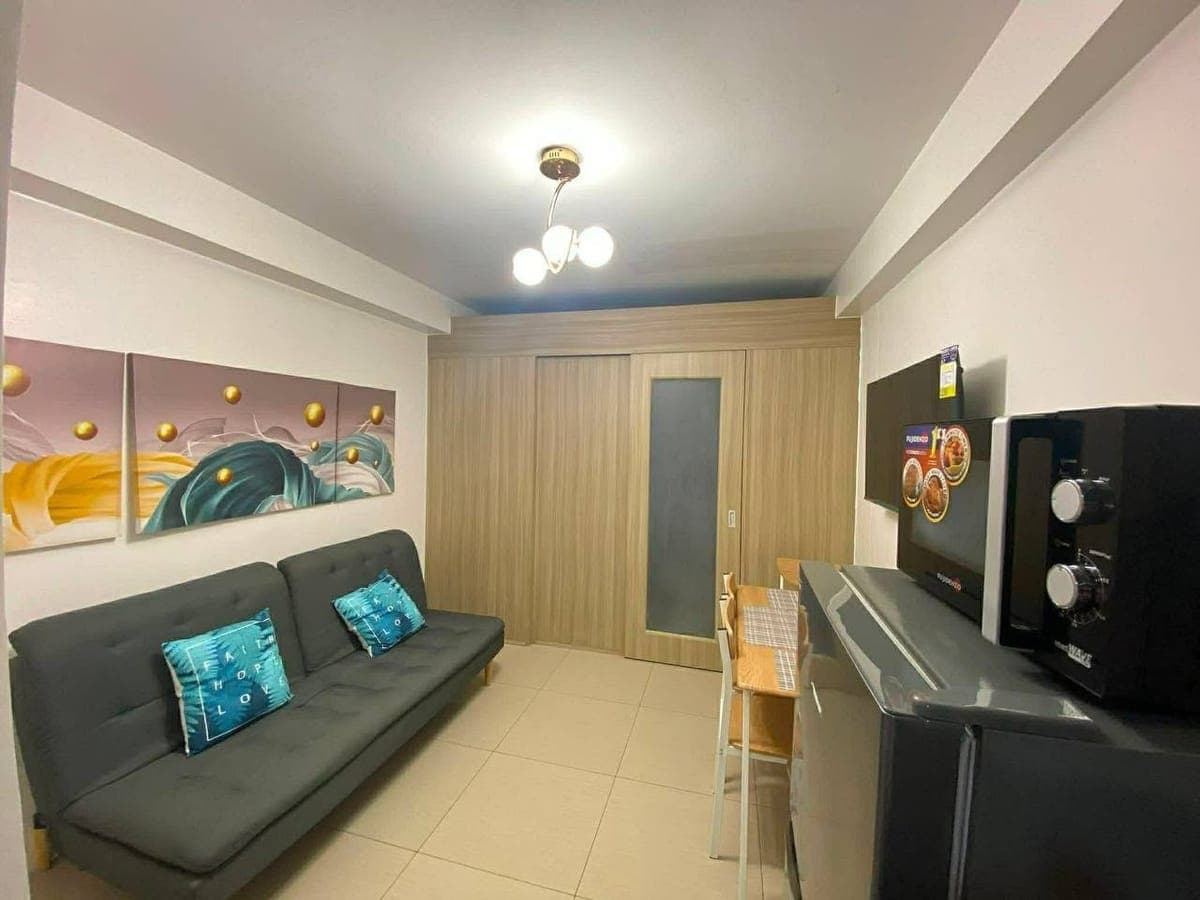 17k-mo. 1+1 Shore 1 TowerD ,Moa Pasay City /1-2px/16flr/28sqm/nopet/PMme - photo 2