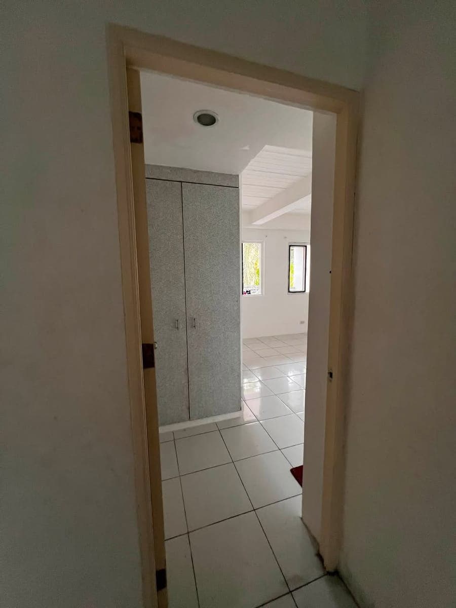 STUDIO APARTMENT FOR RENT /  ₱10,000 MONTHLY - photo 2