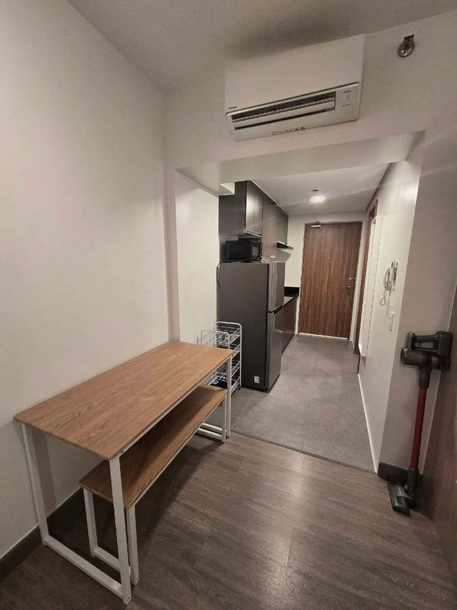 Fully Furnished Studio For Rent! - photo 1