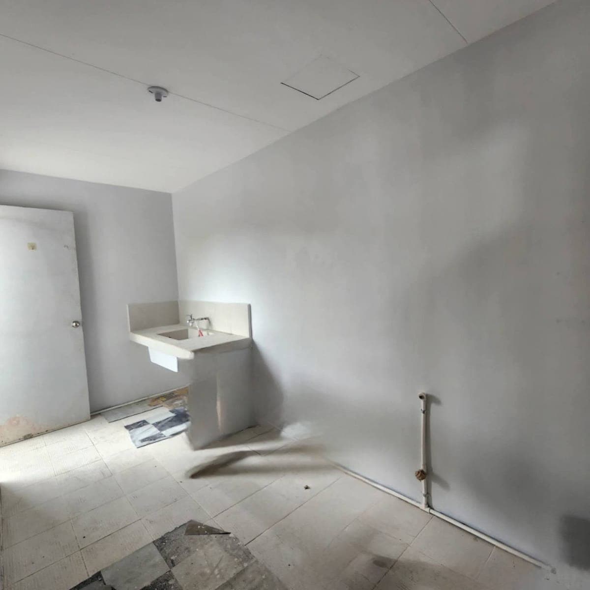 For Rent: 2-Bedroom Townhouse Unit near Jaka Plaza - photo 4