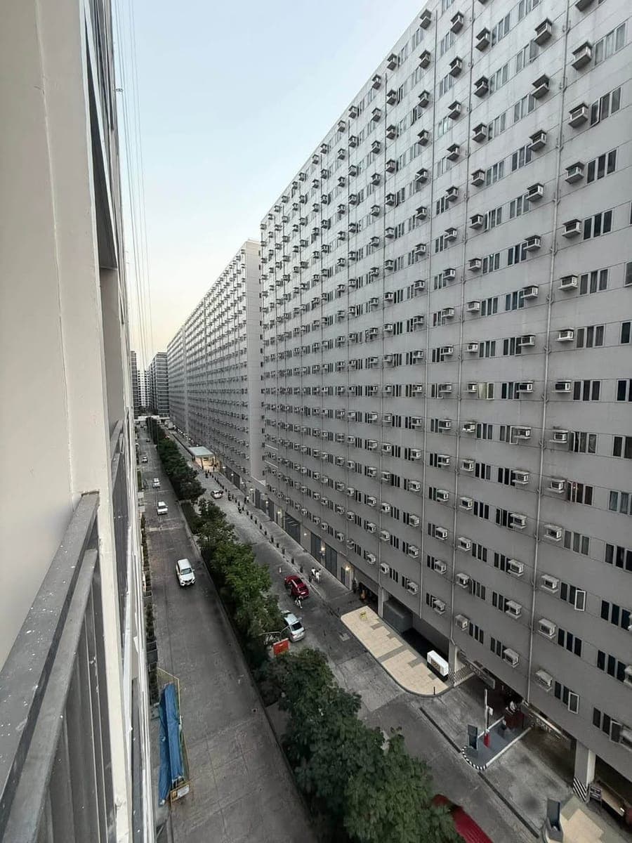 SHORE 2 RESIDENCES FOR RENT - READY TO MOVE IN - photo 5