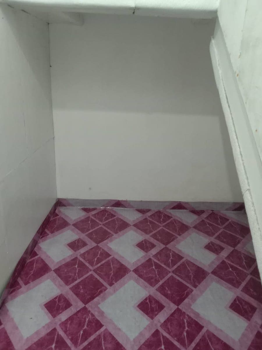 Available room - photo 3