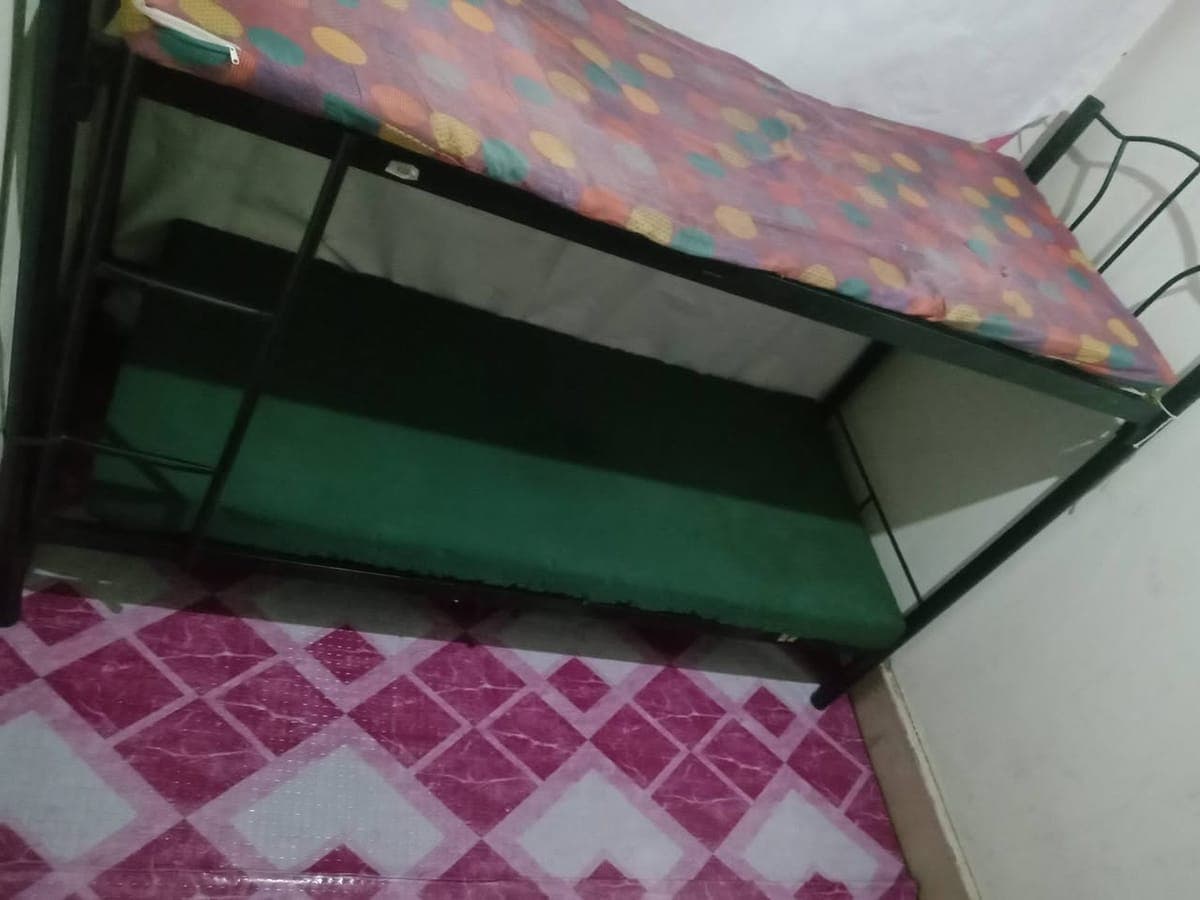 Available room - photo 3