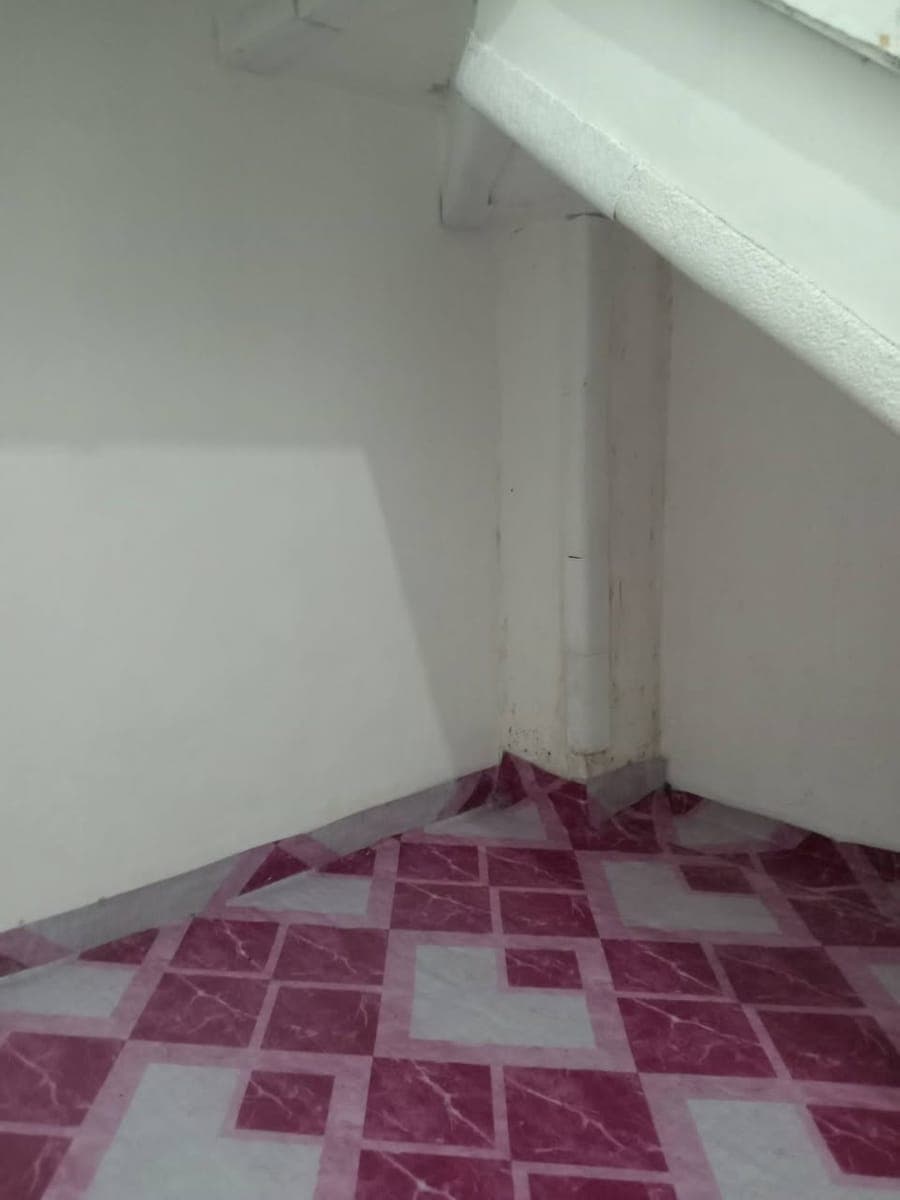 Available room - photo 5
