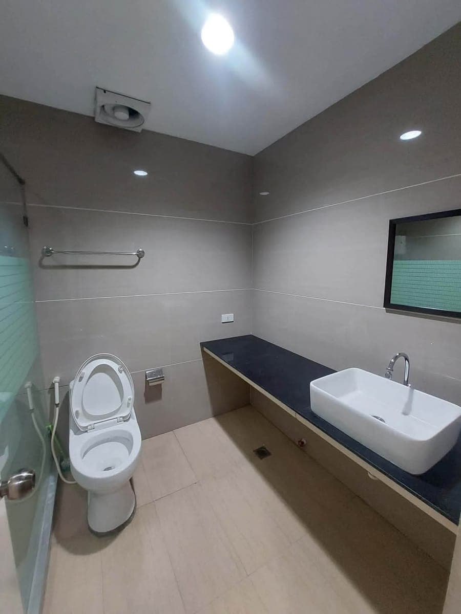 MALE BEDSPACE FOR RENT - photo 3