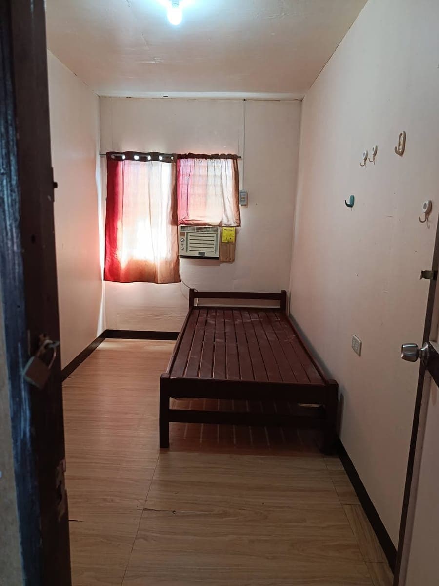 Room for rent - photo 2