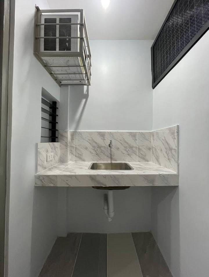 SOLO ROOM FOR RENT. - photo 4