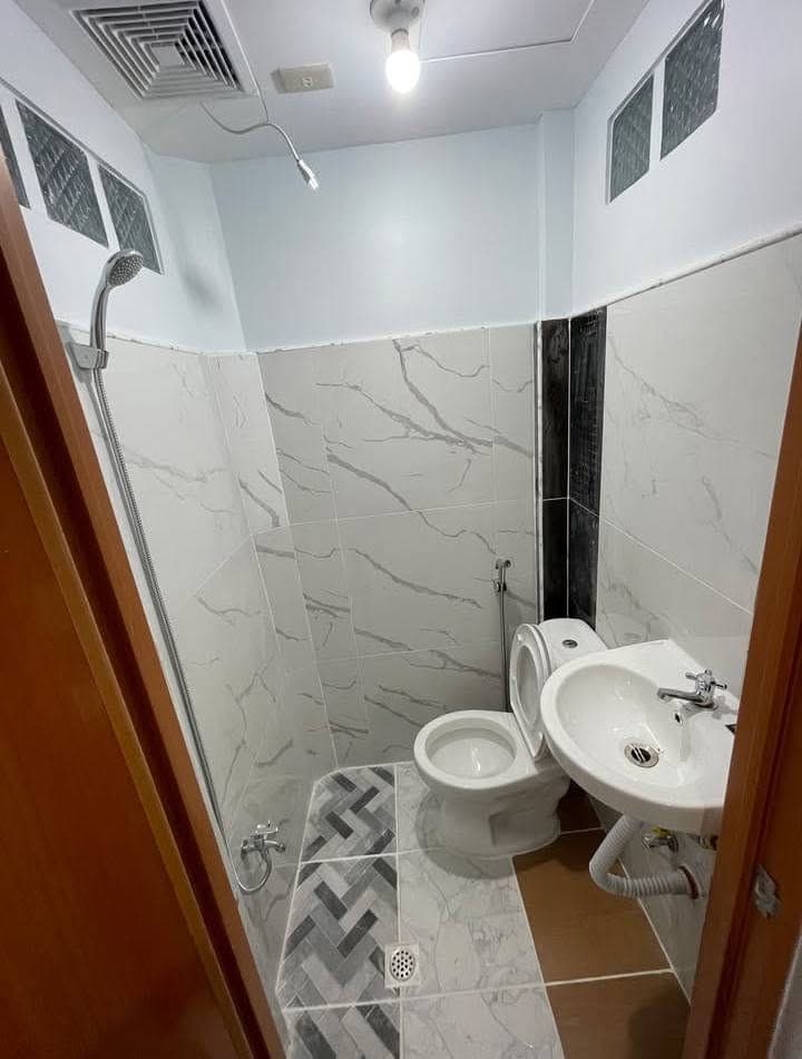 SOLO ROOM FOR RENT. - photo 5