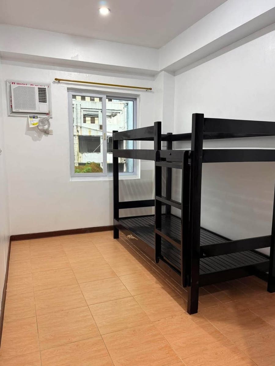 **🏠 Furnished Private Room for Rent – Poblacion, Makati** - photo 3