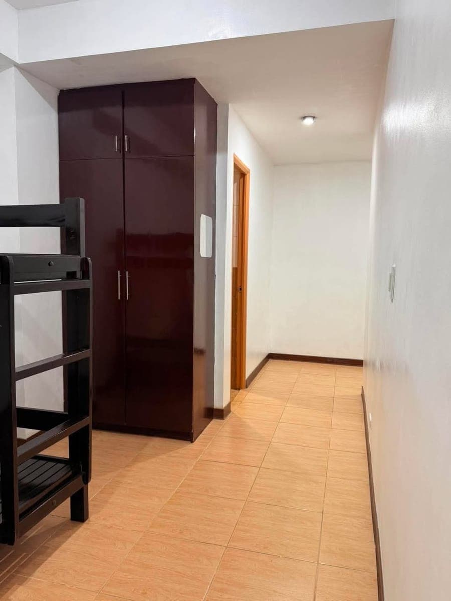**🏠 Furnished Private Room for Rent – Poblacion, Makati** - photo 4