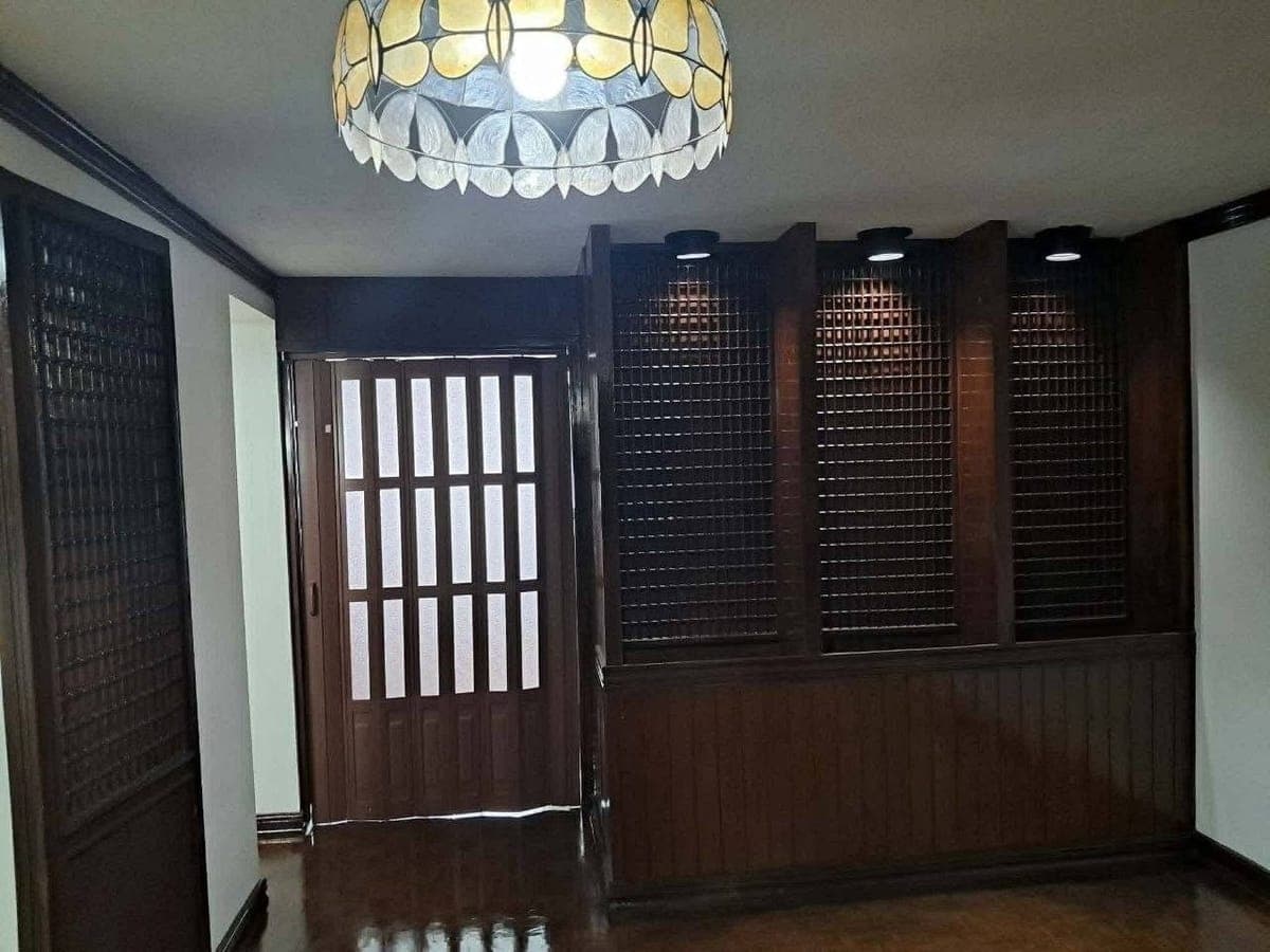 𝐅𝐎𝐑 𝐑𝐄𝐍𝐓 One Bedroom Unit At Amorsolo Apartments Condominium Corporation (AACC). - photo 2