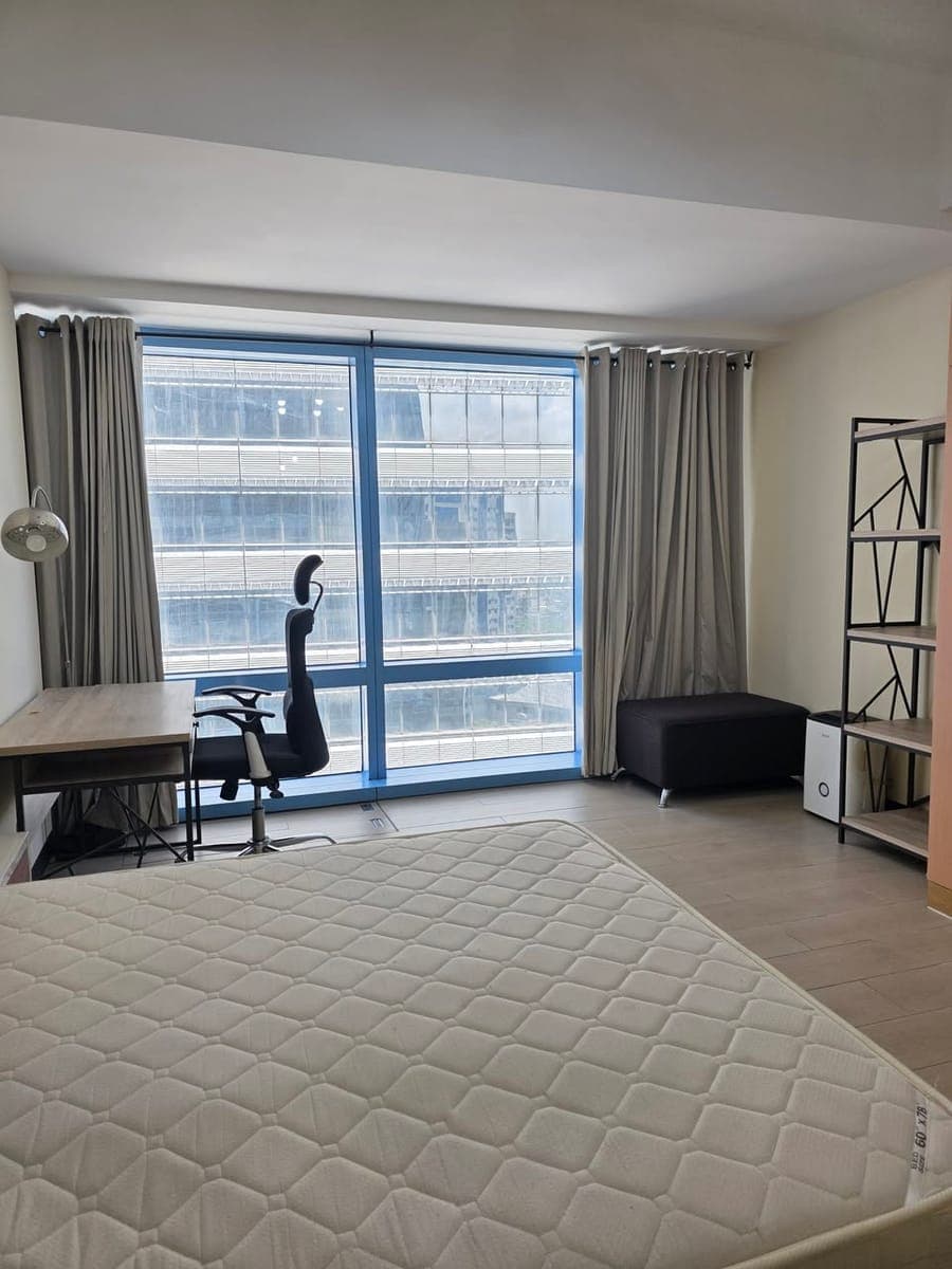 ◦•●Fully Furnished Unit - with nice window view ●•◦ - photo 5