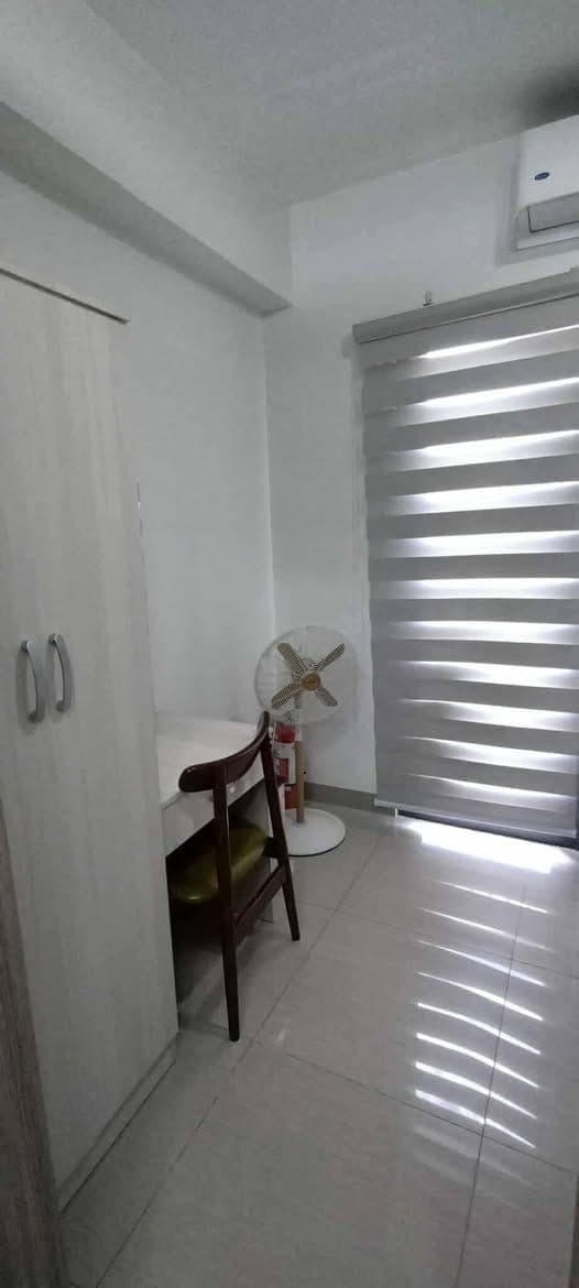 𝐅𝐎𝐑 𝐑𝐄𝐍𝐓 One Bedroom with Balcony Condo Unit at Shore 2 Residences, - photo 4