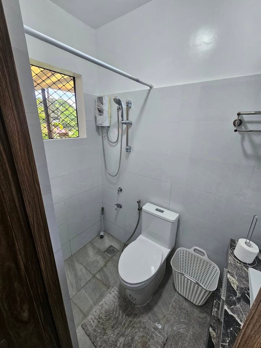 For long term rental 18k can nego a bit(I will not nego if many people are interested) - photo 1
