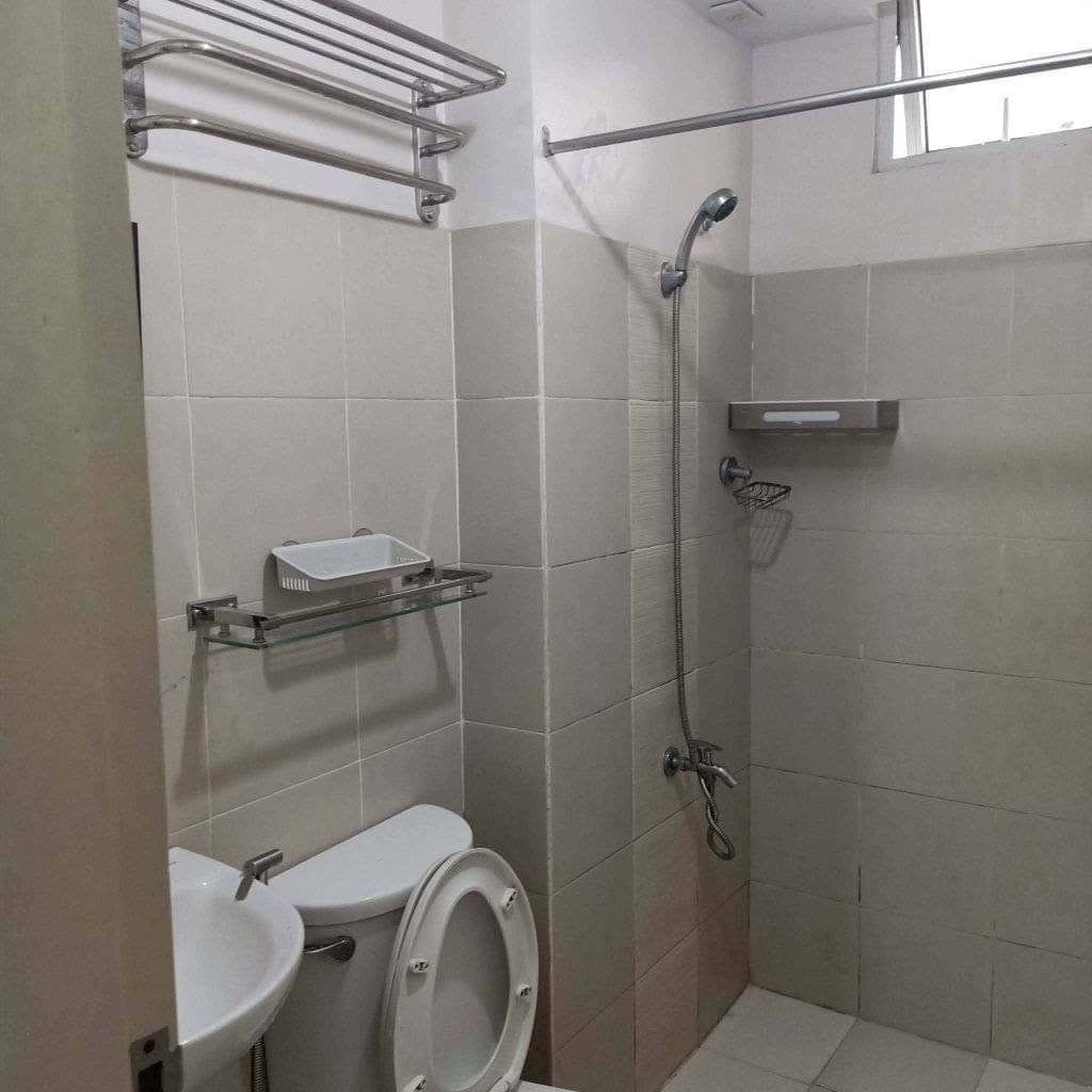 2BR Condo Unit For Rent - photo 4