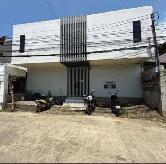 7500 STUDIO TYPE APARTMENT NEAR SM LANANG PREMIER - photo 1