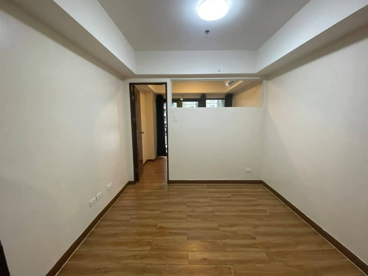 16k/mo. 1+1 Bayport West NAIA GardenResidences Pasay 1BR,30sqm 1-2pxPMme - photo 4