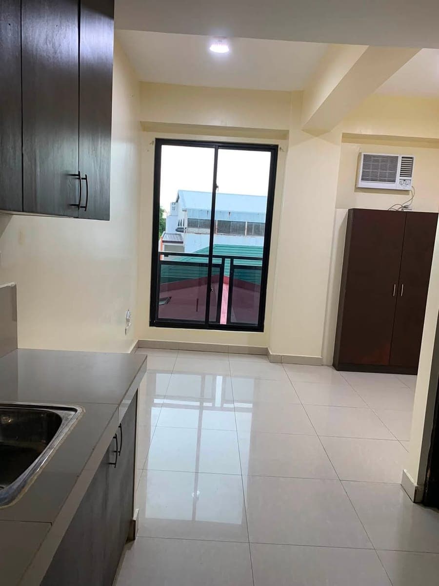 🚨 STUDIO UNIT FOR RENT ONLY IN MANDALUYONG CITY. - photo 3