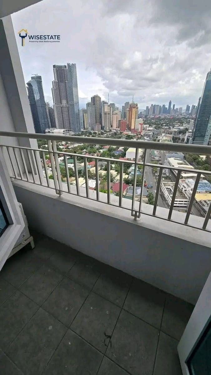 CONDO SHARING FOR FEMALE ONE SLOT AVAILABLE‼️📢 - photo 5
