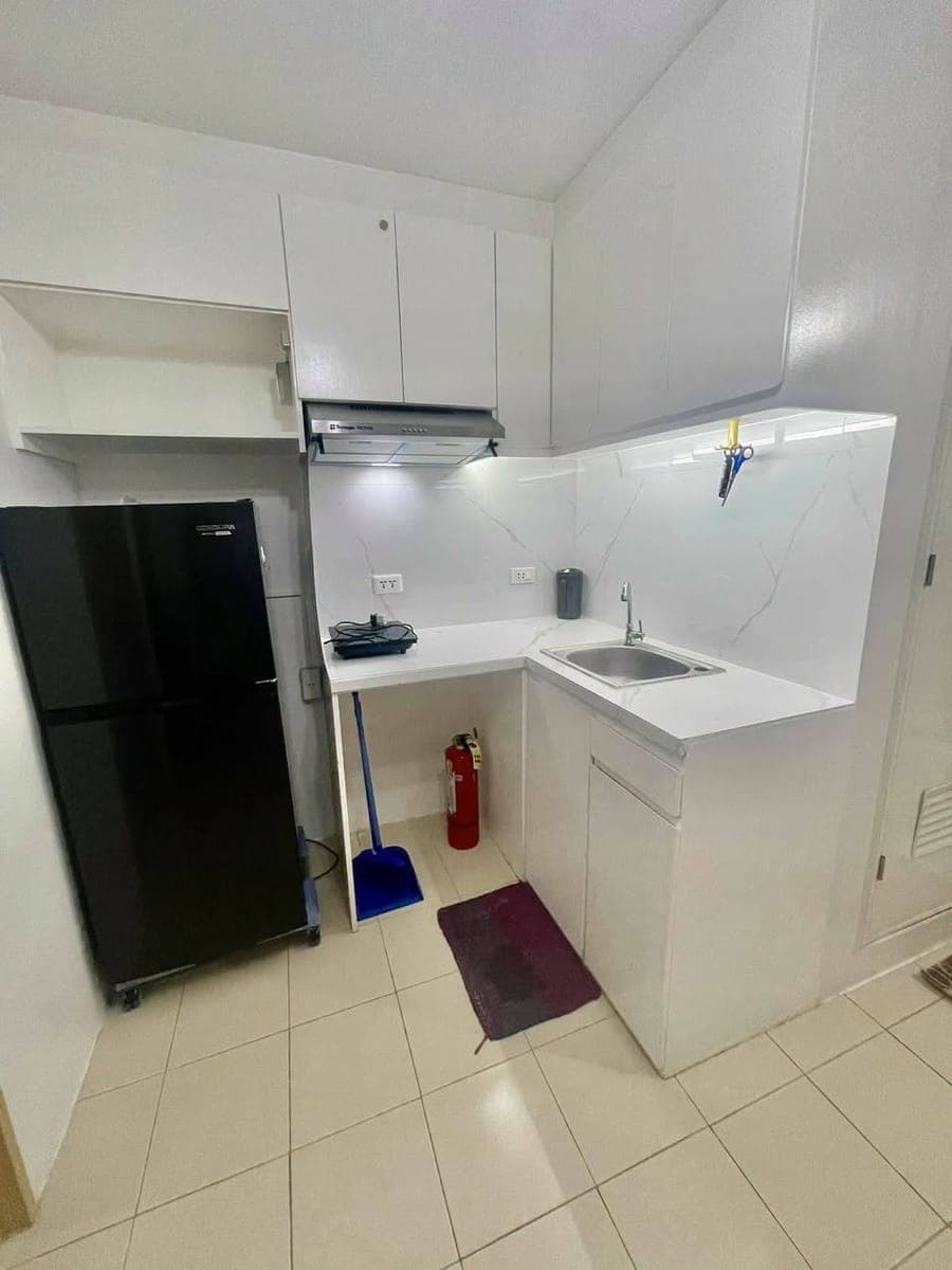CONDO FOR RENT 💯 - photo 2