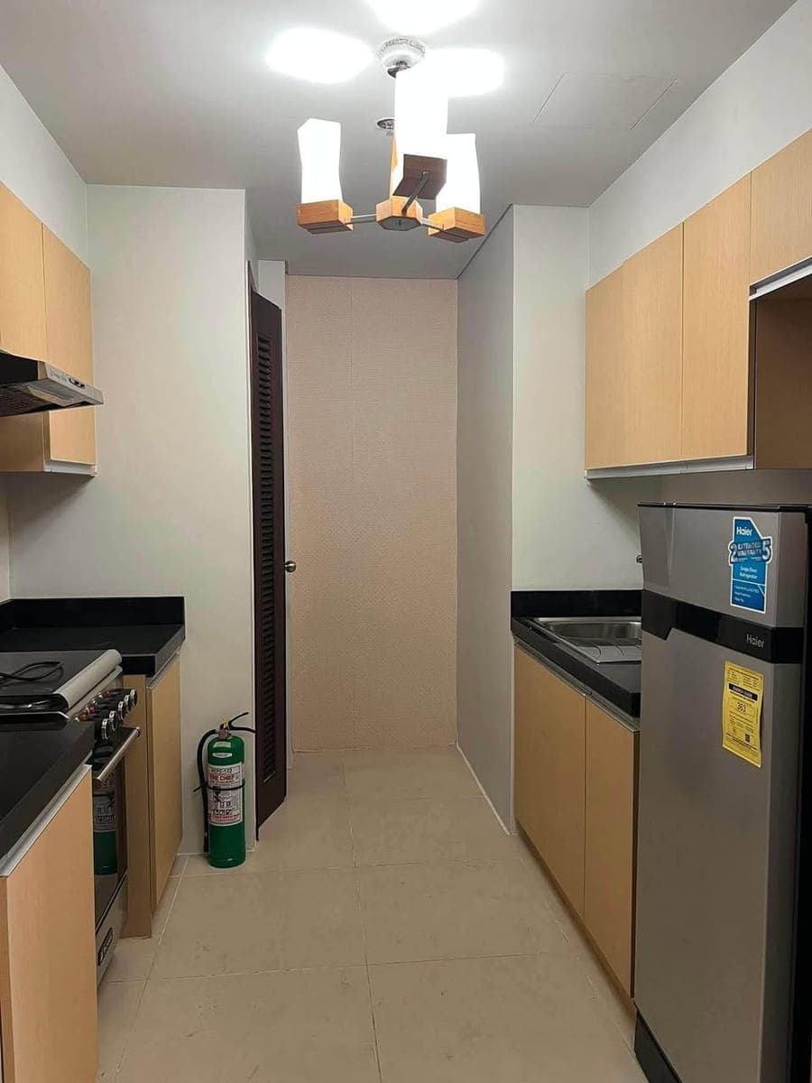 🔑 Move-in Ready 🌇Escala salcedo ➡️Makati city - photo 1