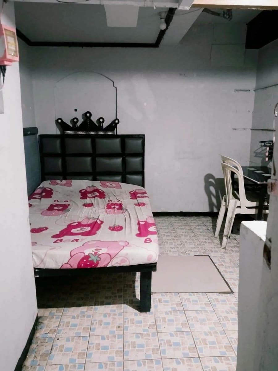 ROOM FOR RENT STA.ANA MANILA NEAR MAKATI - photo 1
