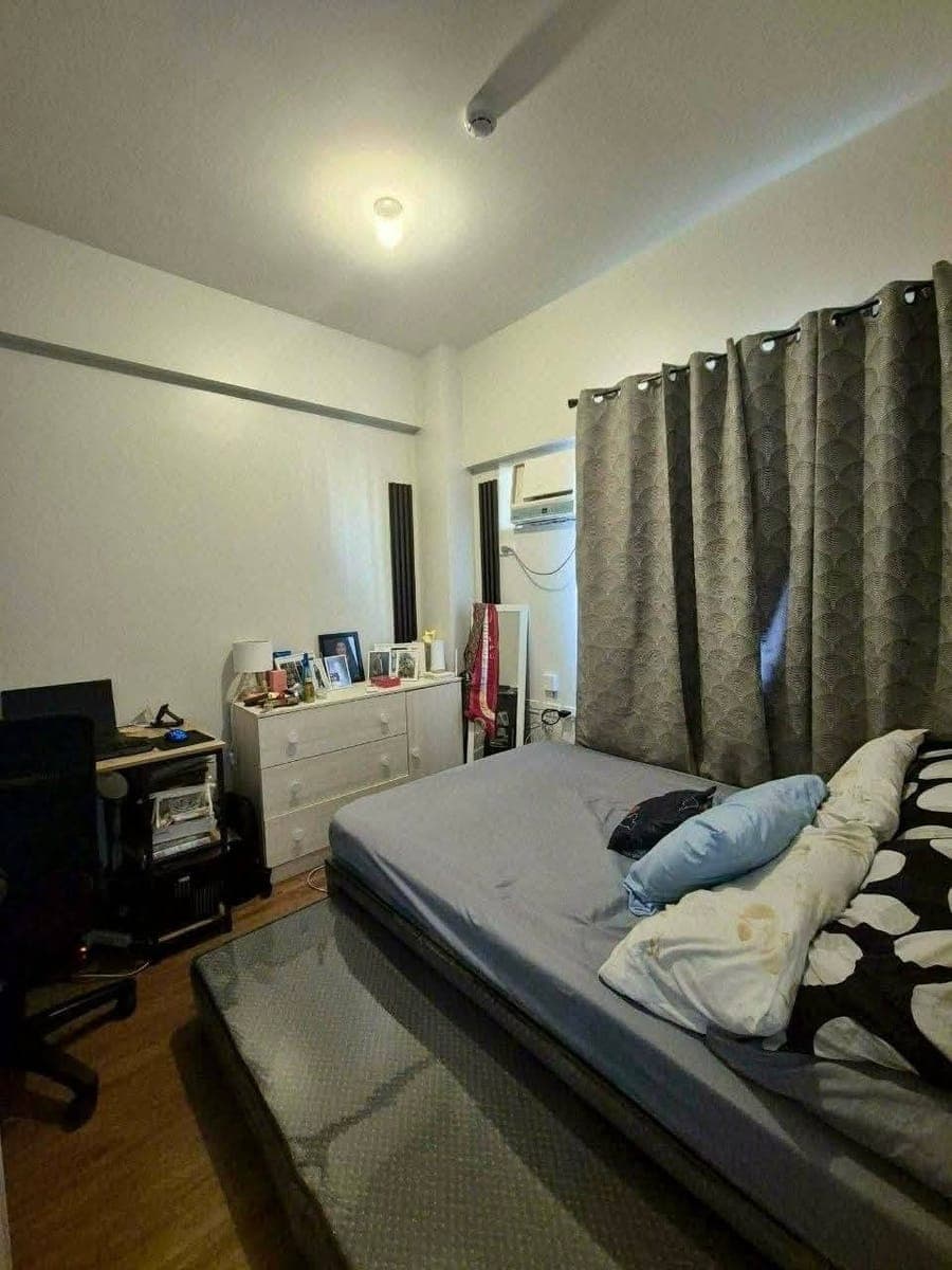 𝐅𝐎𝐑 𝐑𝐄𝐍𝐓 One Bedroom with Balcony Condo Unit at The Aston Place by DMCI. - photo 3