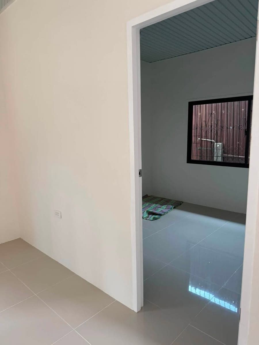 Studio-Type 2 br Apartment Room for Rent in  GSIS, Davao City - photo 5