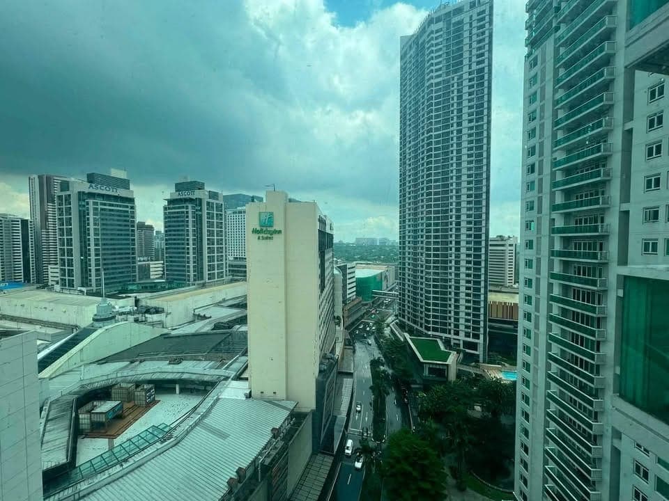 🔑 Move-in Ready 🌇Park Terrace ➡️Makati city - photo 2