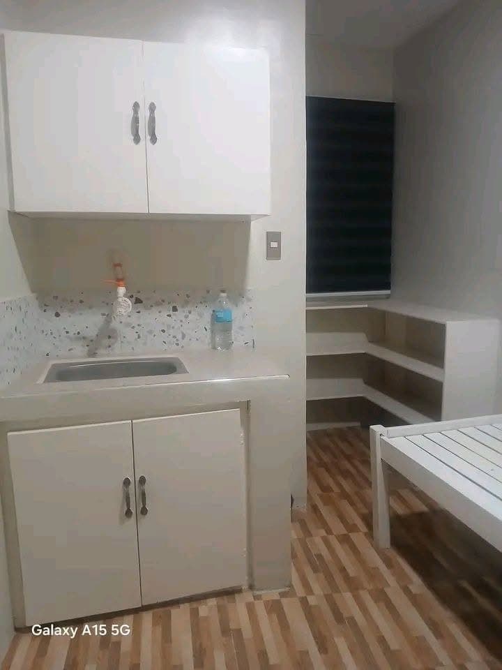 May available unit po tayo near NU COLLEGE ,VXI down town Area dm sa - photo 4