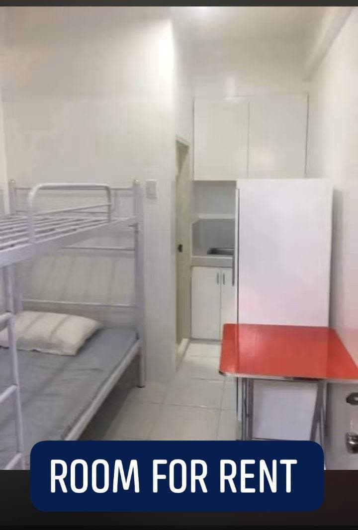 *AT LEAST 6 MONTHS STAY* - photo 1
